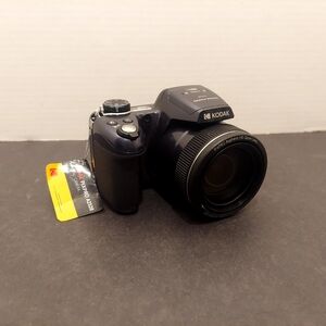 Kodak PIXPRO AZ528 Astro Zoom BSI-Bridge Digital Camera Cam Pix Pro 52x Zoom